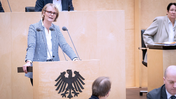 Anja Karliczek während ihrer Rede im Bundesrat.